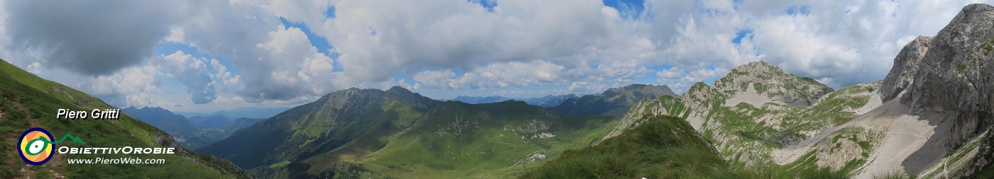 29 Ampia vista panoramica dal Passo di Gabbia .jpg